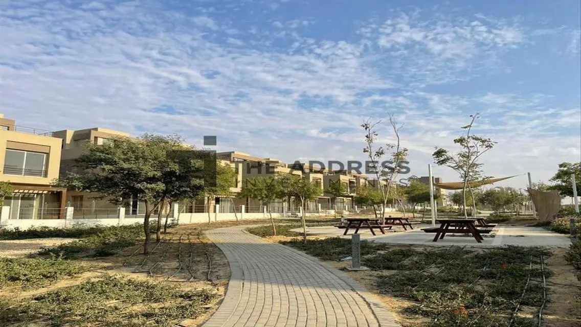 Villa 360sqm prime location installment 8 years
