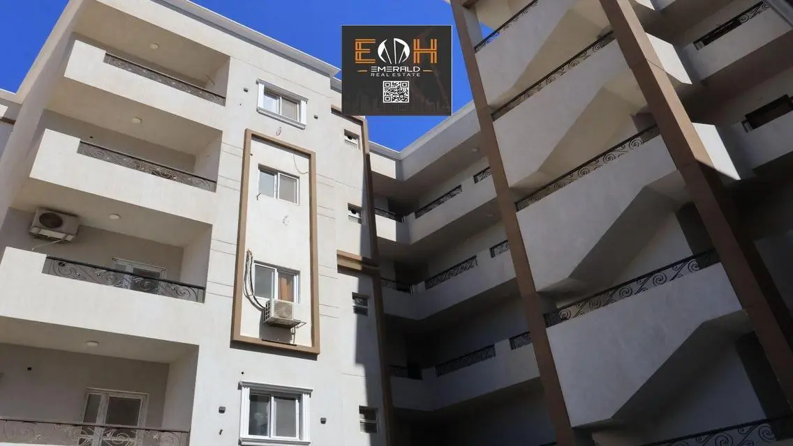 Elegance meets the sea - 2 bed 100 sqm