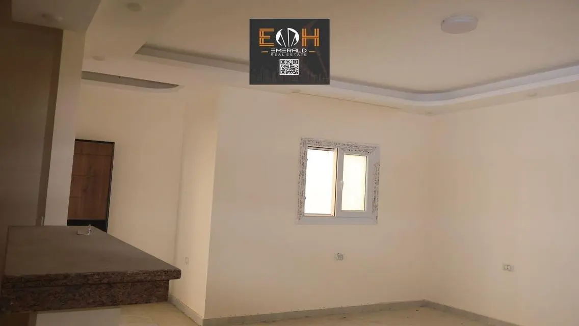 Elegance meets the sea - 2 bed 100 sqm