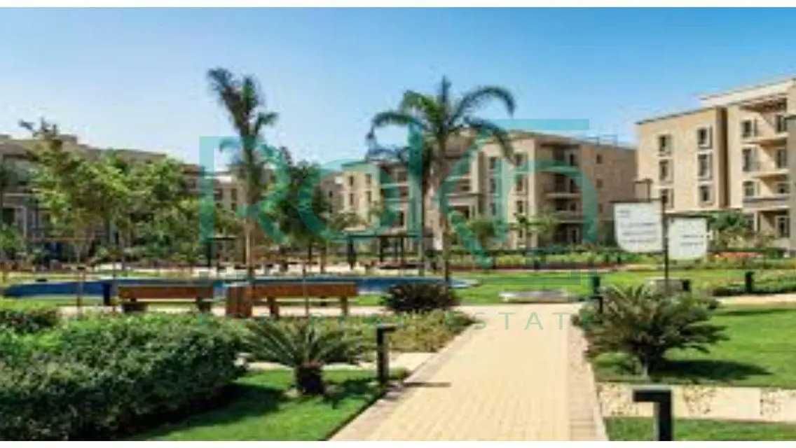 Very special apartment in Octoer plaza sodic