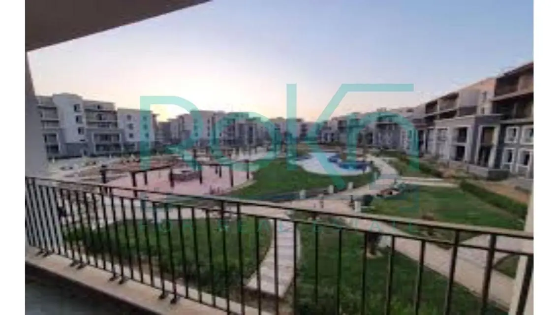 Very special apartment in Octoer plaza sodic
