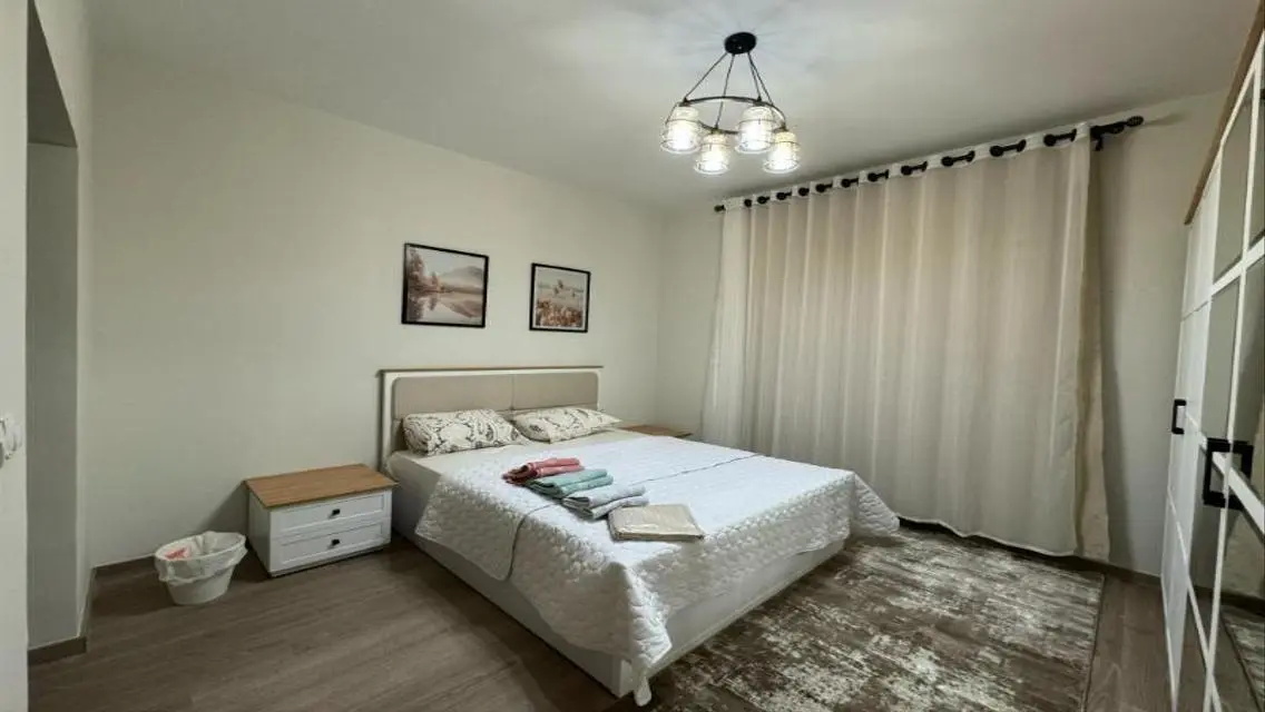 Ultra deluxe finishing apartment for rent Mivida