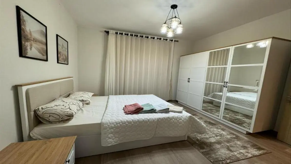 Ultra deluxe finishing apartment for rent Mivida
