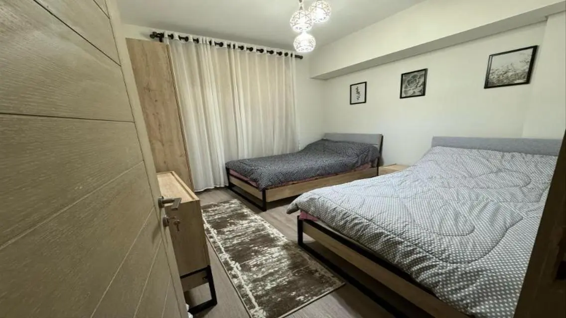 Ultra deluxe finishing apartment for rent Mivida