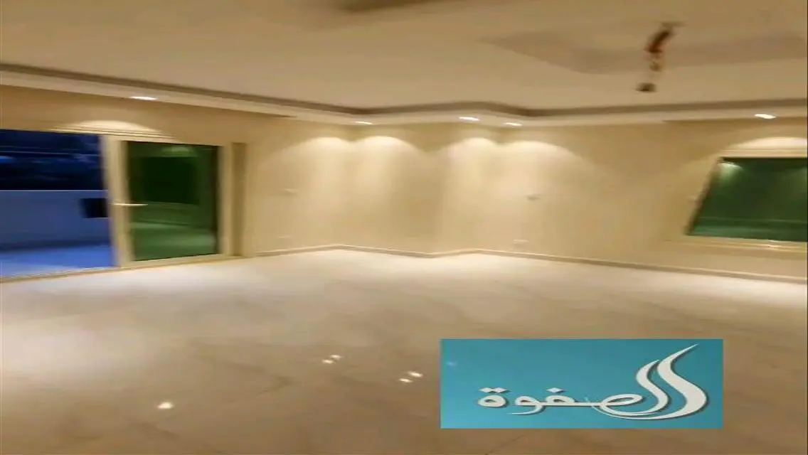 شقه سوبر لوكس اول سكن على شارع السودان الرئيسى