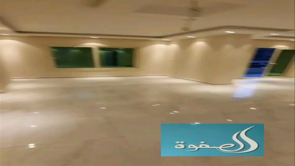 شقه سوبر لوكس اول سكن على شارع السودان الرئيسى