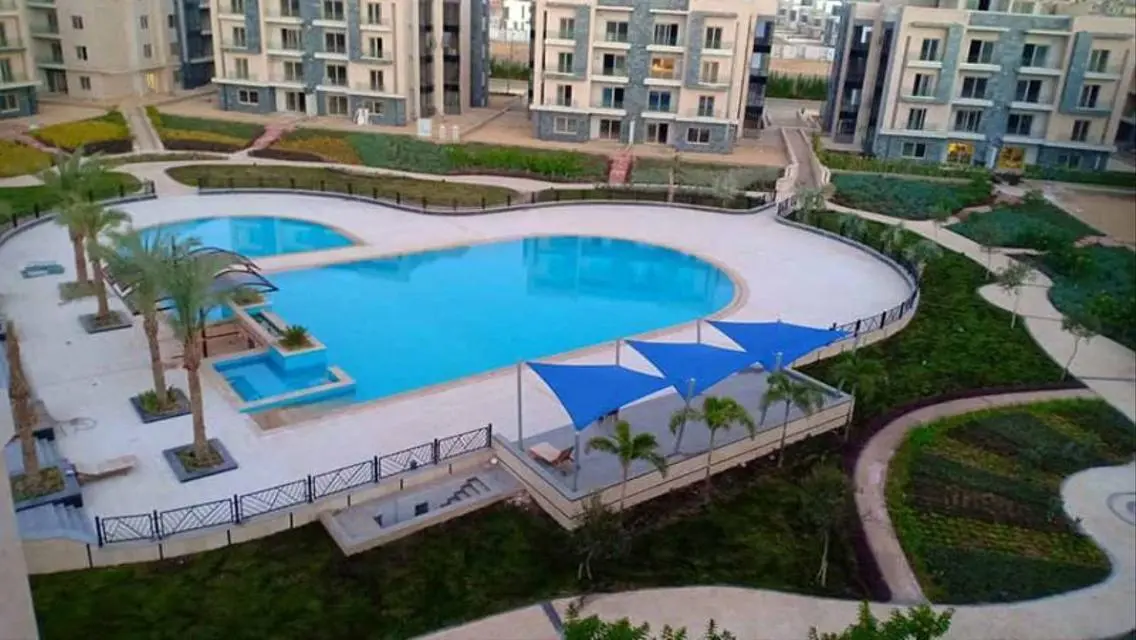 Apartment in promenade corner north-facing RTM