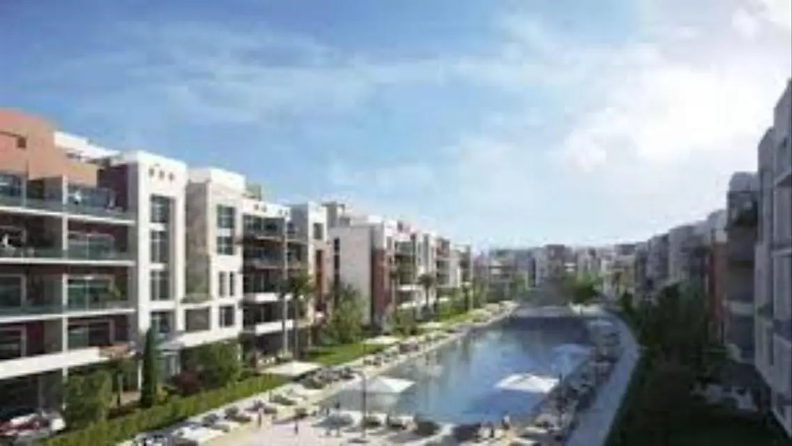 Apartment in promenade corner north-facing RTM