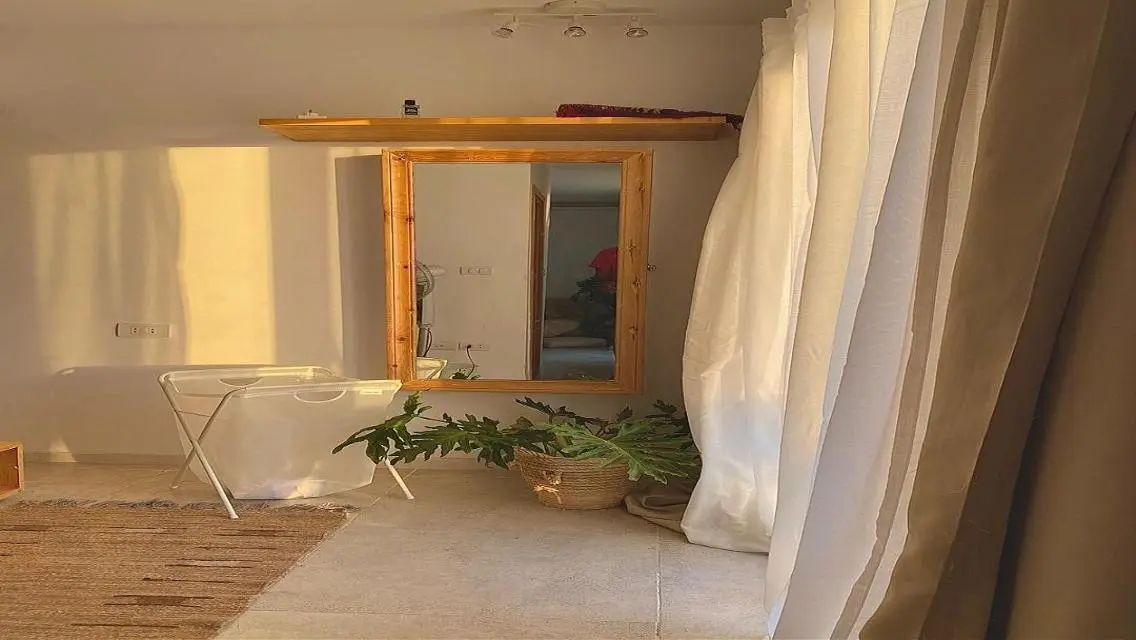 لو بتدور على ستوديو شيك الاعلان ليك
