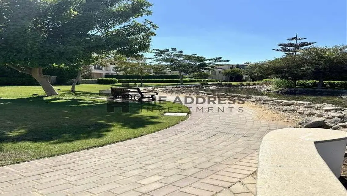 Villa 360sqm + garden lagoon view installment 8y