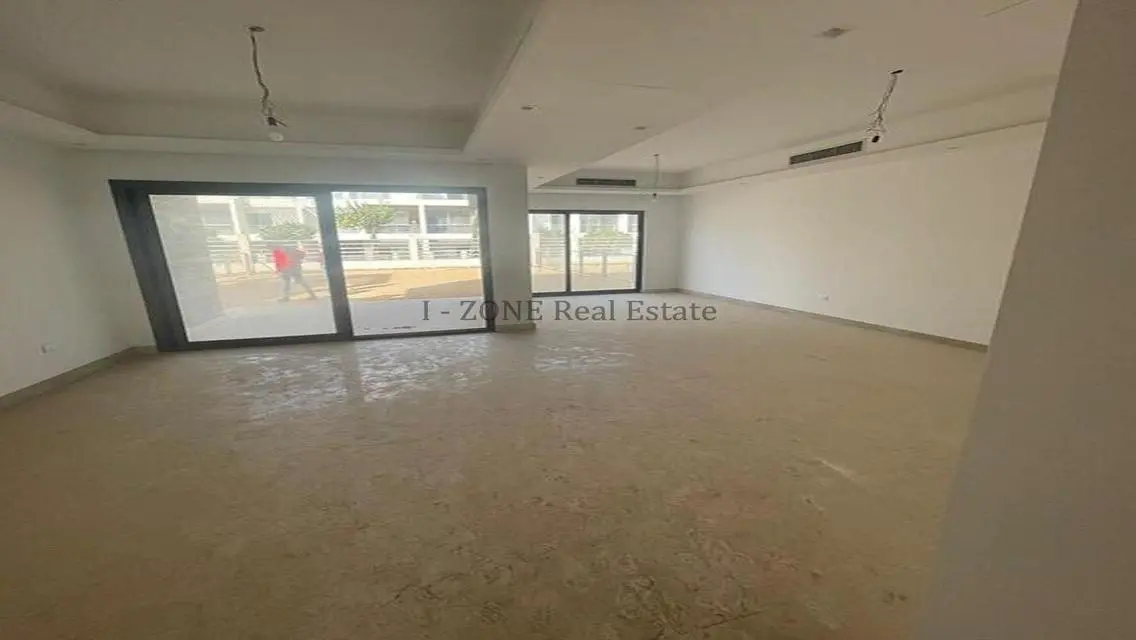 Modern Townhouse for rent Fifth Square_Al Marasem