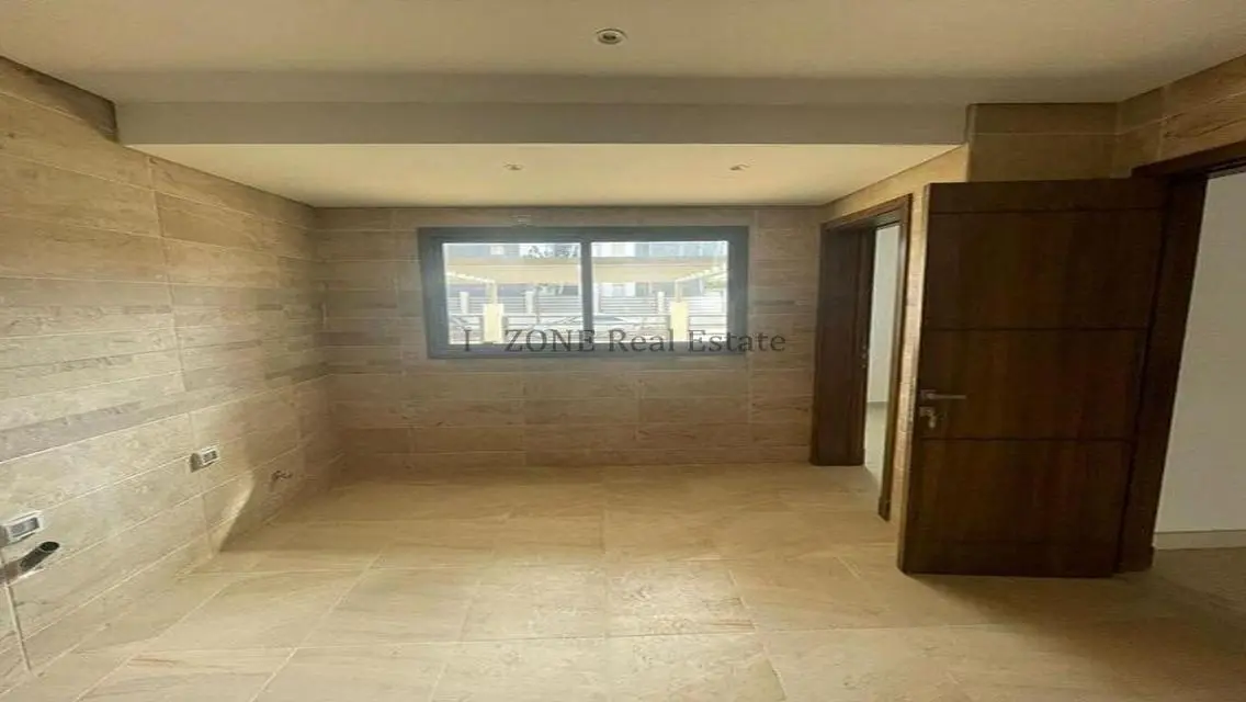 Modern Townhouse for rent Fifth Square_Al Marasem