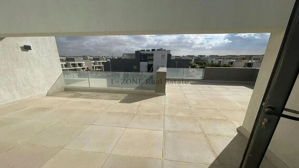 Modern Townhouse for rent Fifth Square_Al Marasem