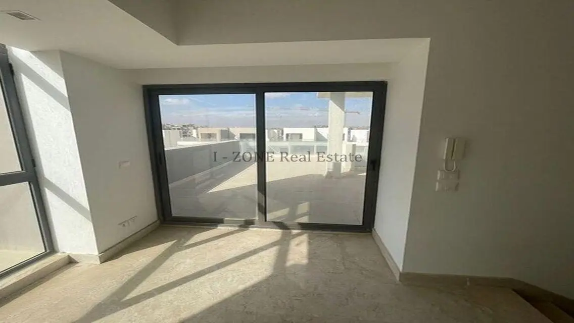 Modern Townhouse for rent Fifth Square_Al Marasem