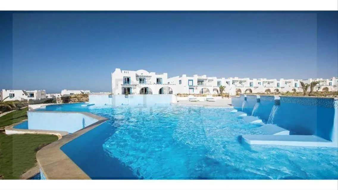 Prime location - Ready To Move - Lagoon View