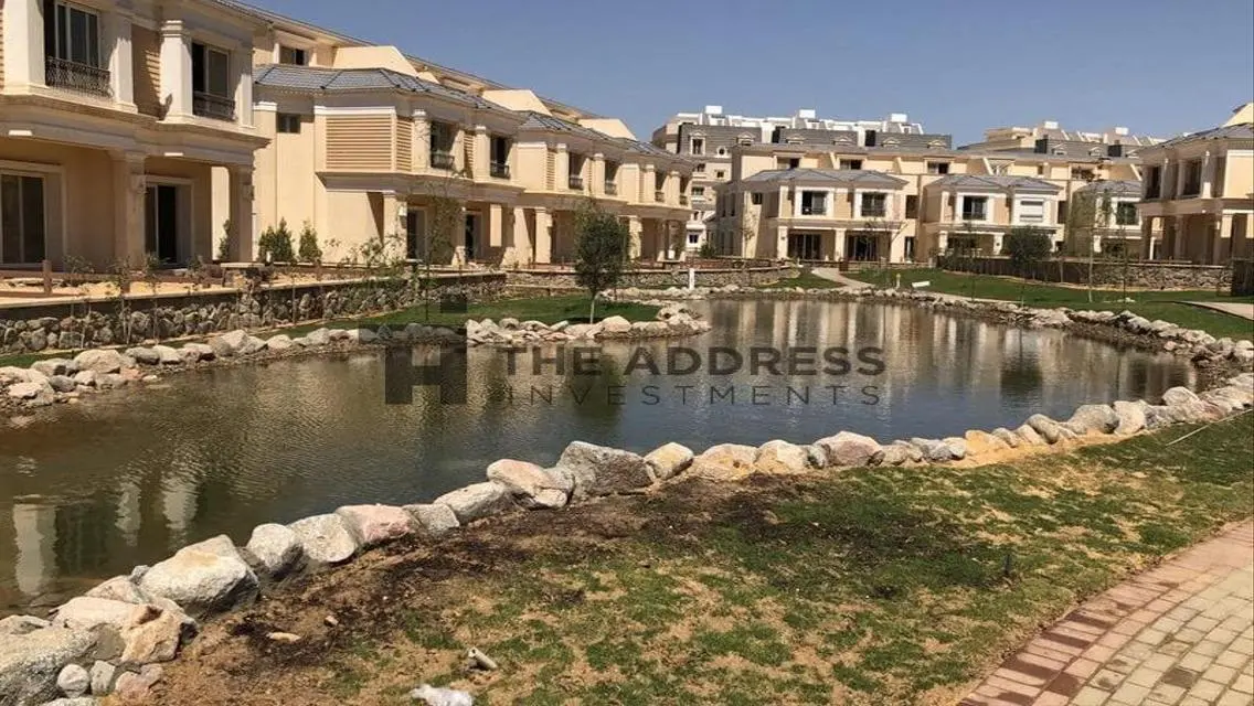 Unique townhouse 360sqm installment 8 years 10%DP