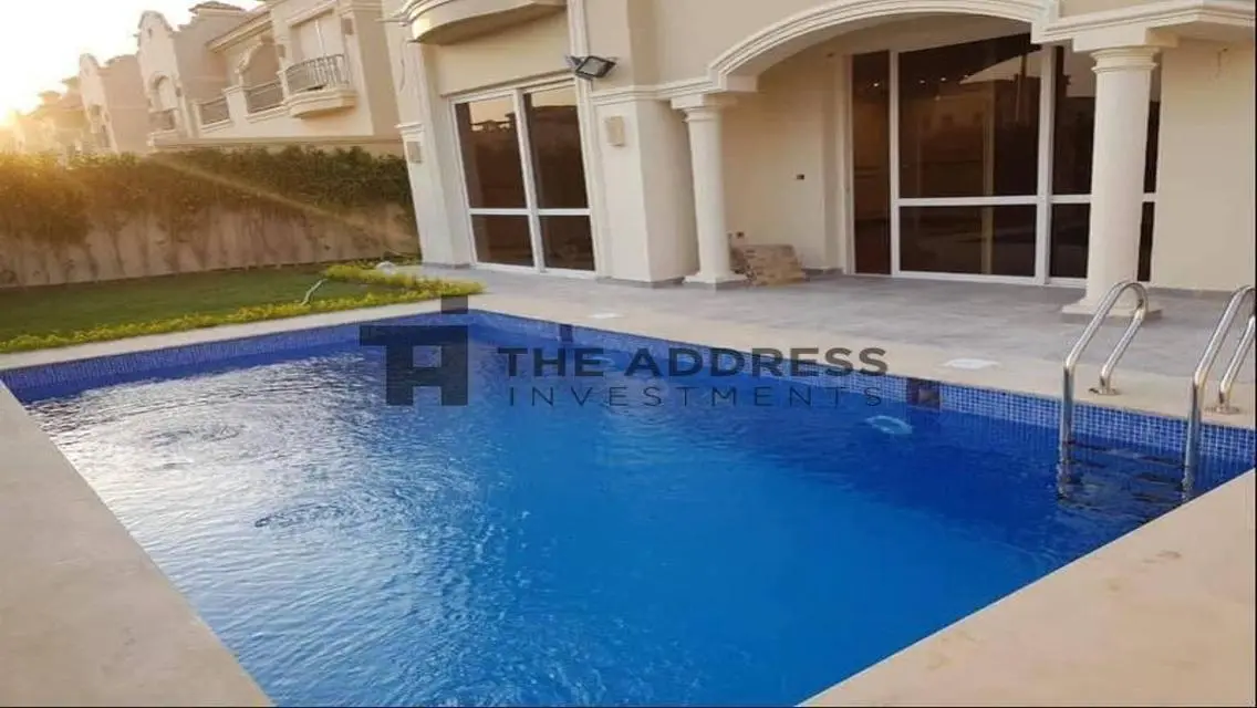 Villa 360sqm + garden installment 8 years 10%DP