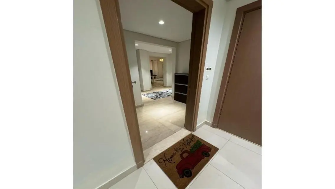 Apartment 4 rent overlooking pool Ultra lux Mivida