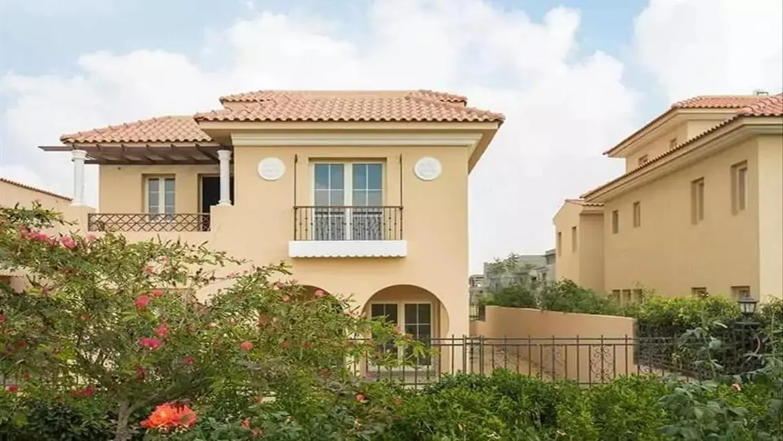villa for sale at hyde park &amp;installment1.5m over