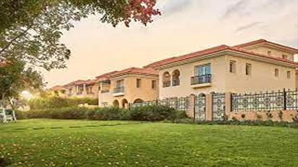 villa for sale at hyde park &amp;installment1.5m over