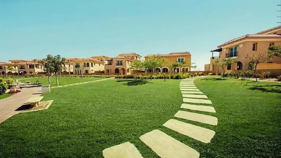 villa for sale at hyde park &amp;installment1.5m over