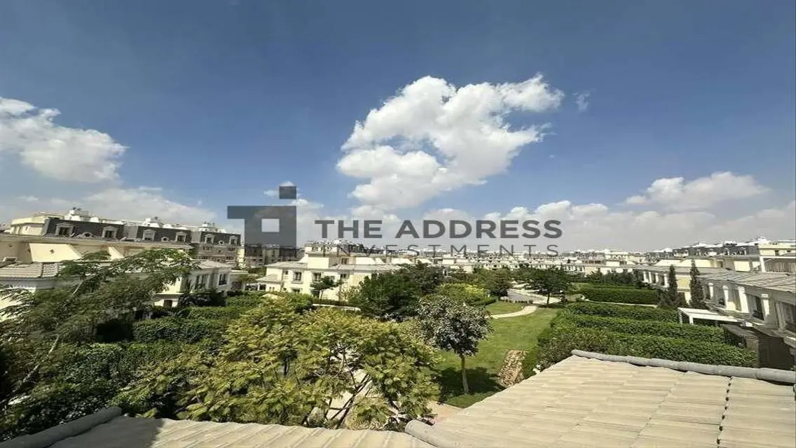 Villa 360sqm + pool installment 8 years 10%DP