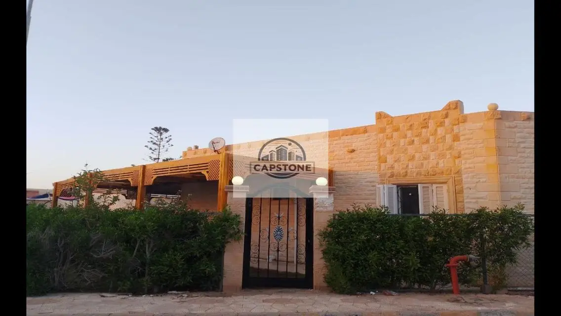 شاليه 340م مستقل بقريه ف الساحل الشمالي سوبر لوكس