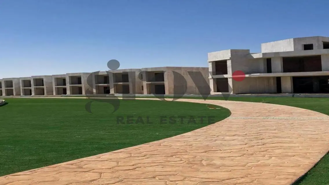 فيلا جاهزة امام جامعة بدر كمبوند نيوم مرحلة اولى
