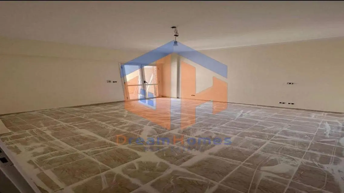 Apartment 224m for rent in Rehab, wide garden view