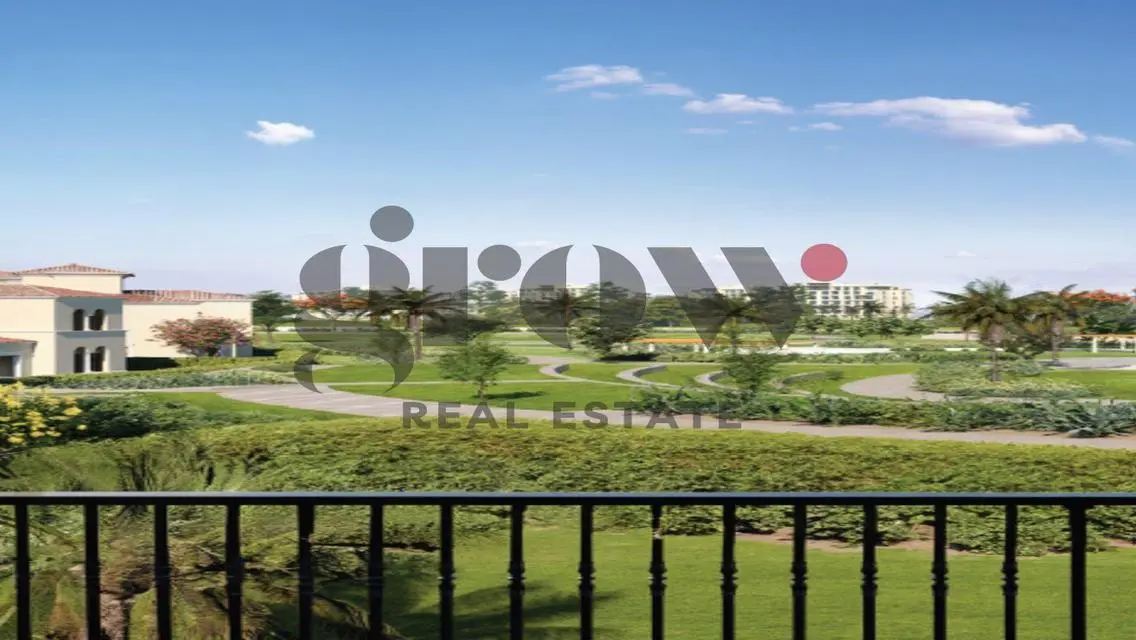 Apartment in City 8, Golden Square, by Diar Qatar