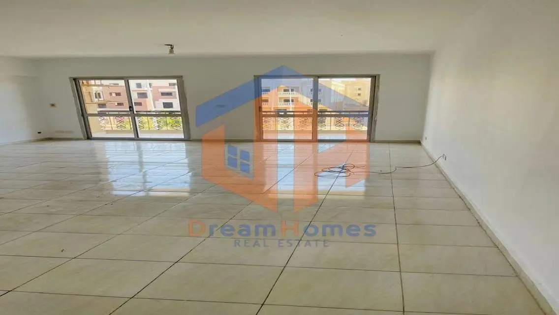 Apartment 162 m for rent in Al Rehab next to Gate