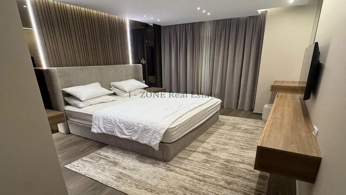 Furnished hotel apartment for rent in Lake View