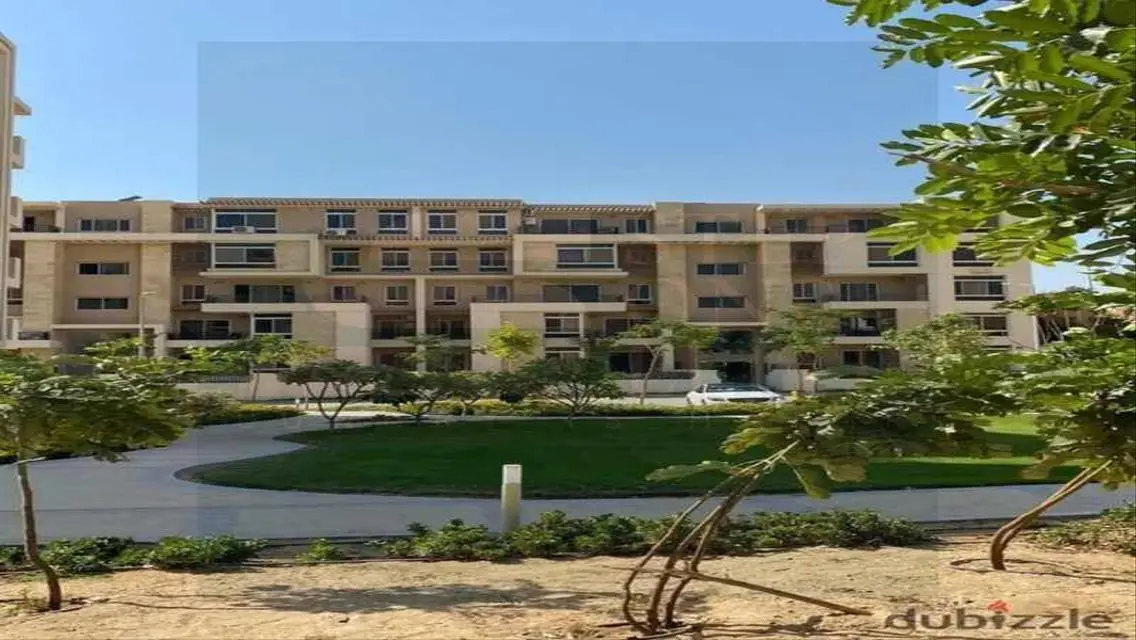 بخصم_50% امتلك شقة 3غرف فى تاج سيتى امام المطار...