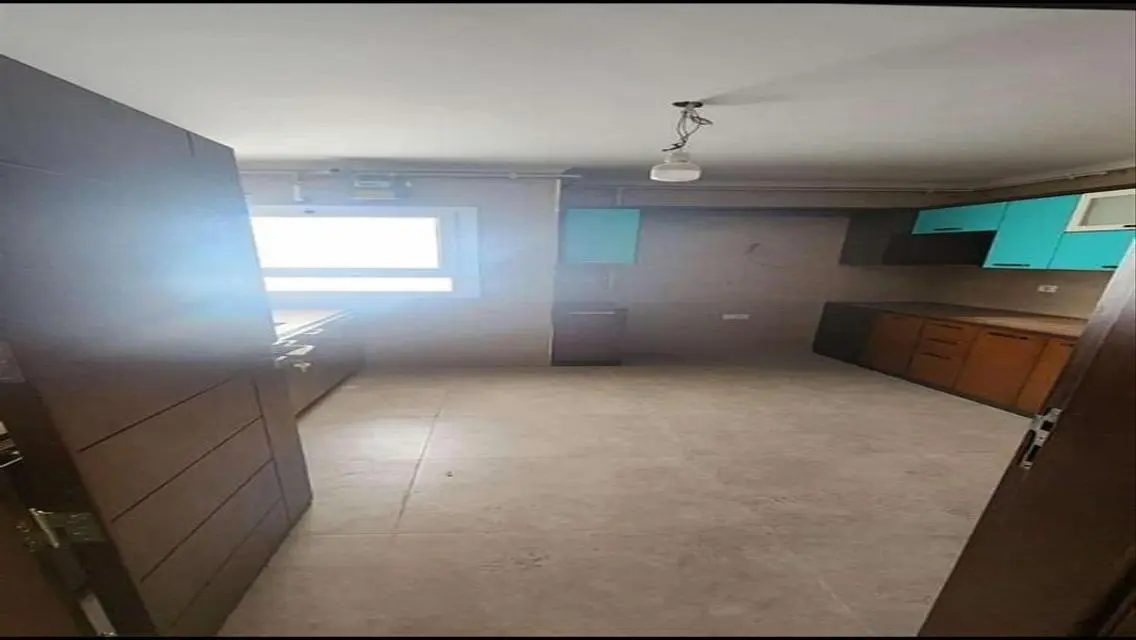 Fully Finished Apartment in Hyde Park
