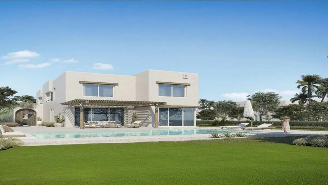 Chalet in Hacienda west _ Near La Vista over 7 Y