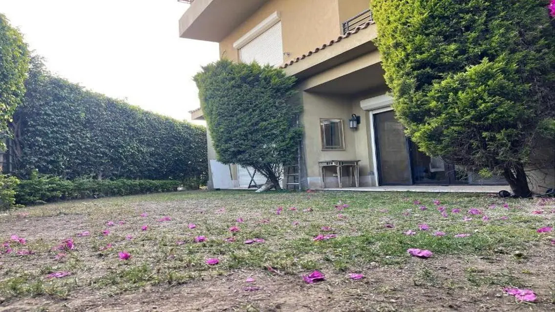دوبلكس مفروش للبيع بكازا كمبوند