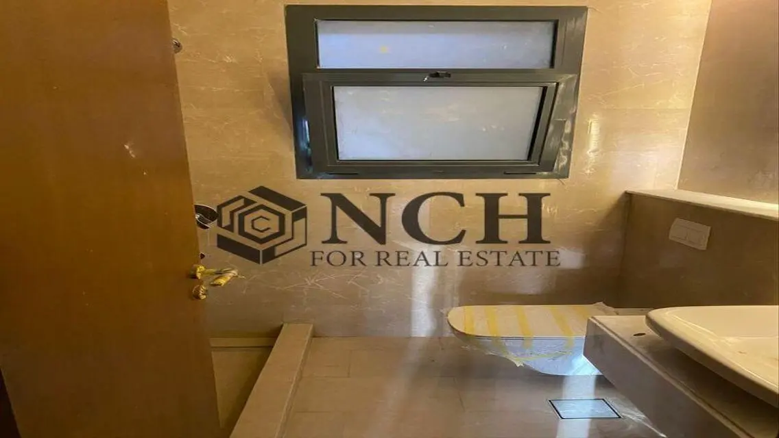 APARTMENT WITH GARDEN 155M FOR RENT | KITCHEN-ACS.