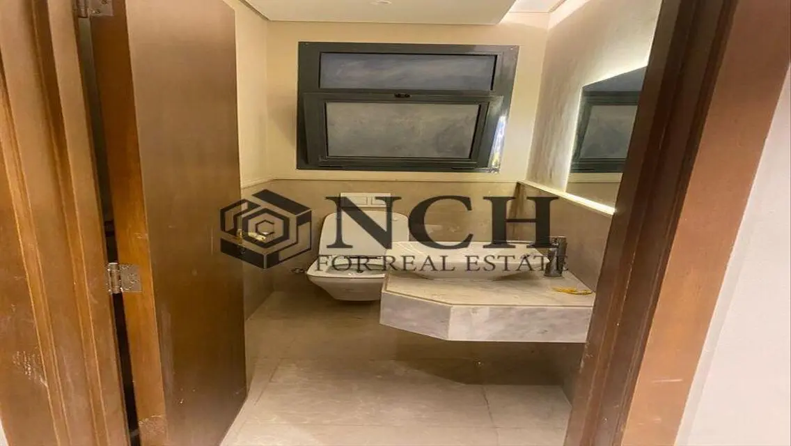 APARTMENT WITH GARDEN 155M FOR RENT | KITCHEN-ACS.