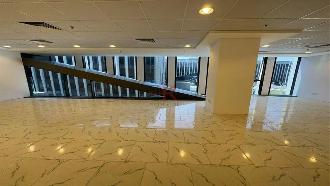 Stunning EDNC Apartment with 1200 Square Meters