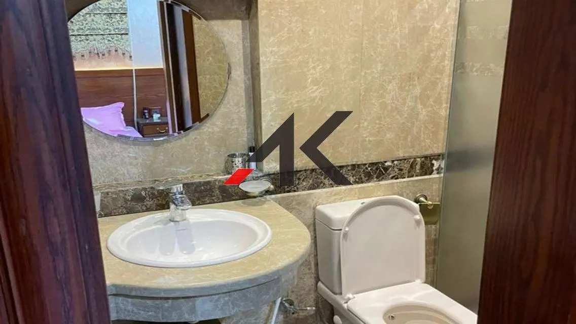 Luxury Palace with pool For Sale in Arabella Park