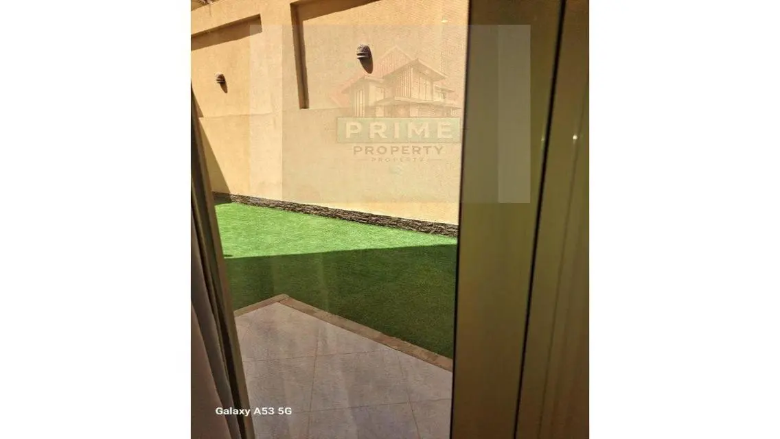 استوديو مفروش للايجار فى الشيخ زايد الحى الثامن