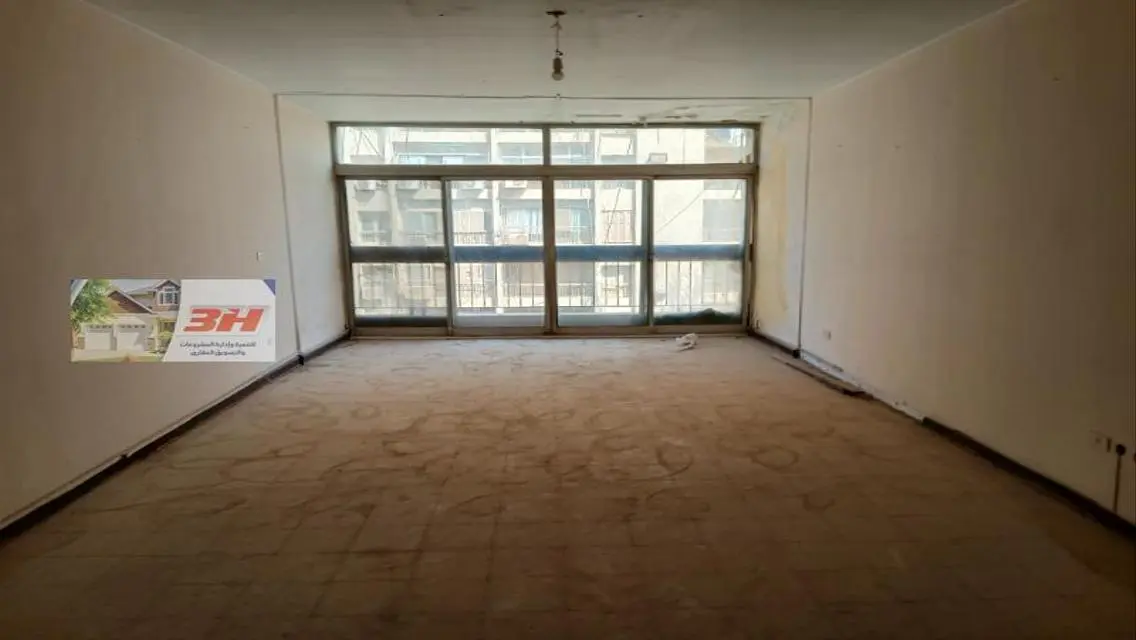 شقة تصلح سكنى او إدارى عمارات العبور صلاح سالم140م