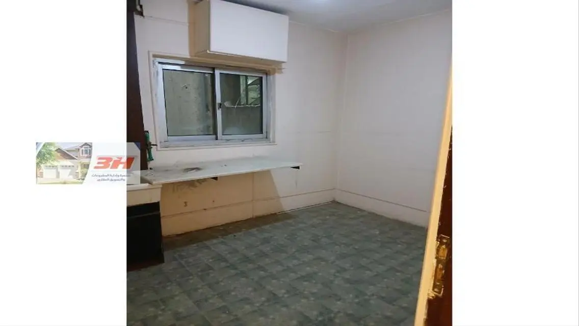 شقة تصلح سكنى او إدارى عمارات العبور صلاح سالم140م