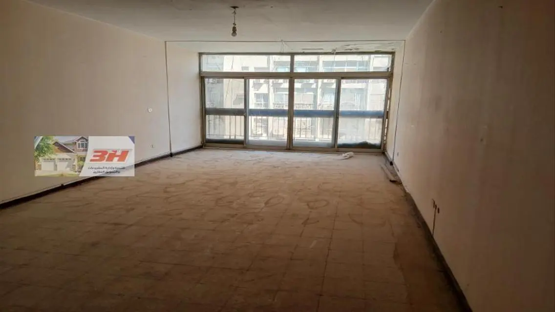 شقة تصلح سكنى او إدارى عمارات العبور صلاح سالم140م