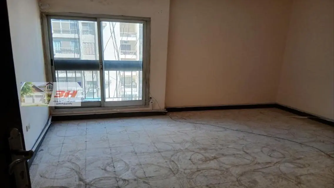 شقة تصلح سكنى او إدارى عمارات العبور صلاح سالم140م