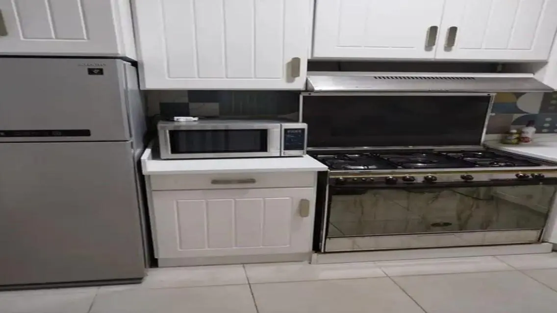 fully furnished 4 bdr apt with challenging price