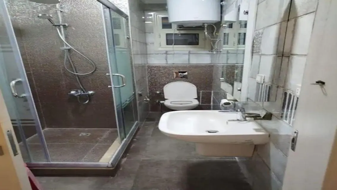 fully furnished 4 bdr apt with challenging price