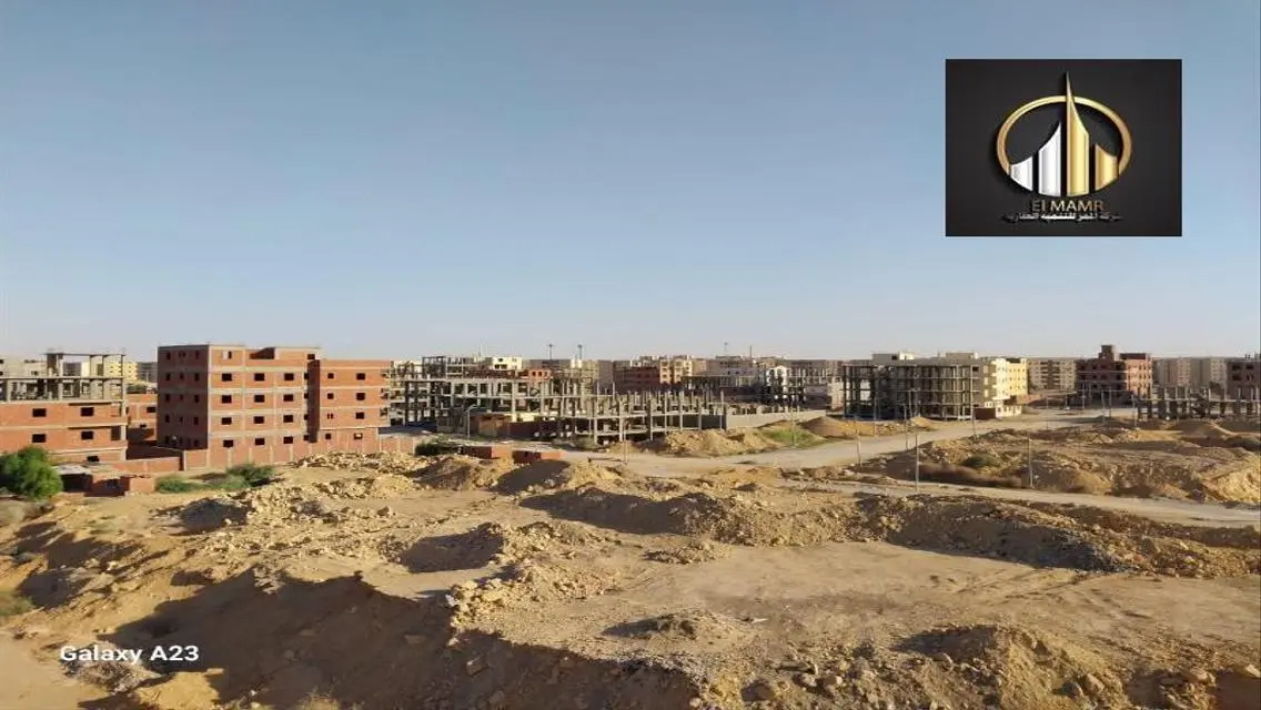 قطعة472م ارض للبيع دبل فيس علي جنيفا مباشر