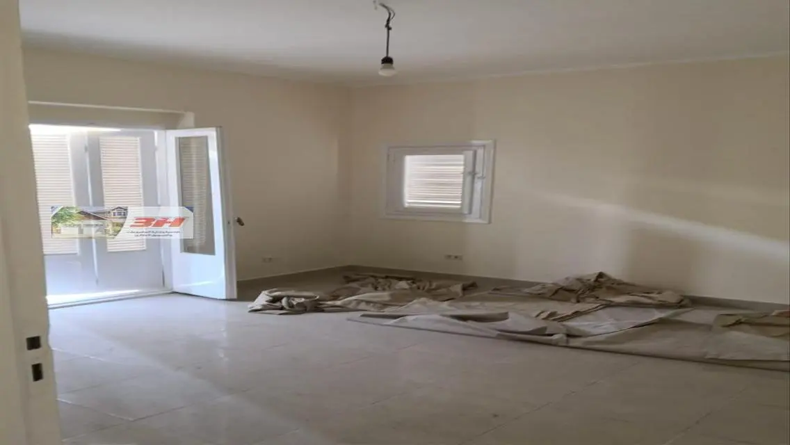 دورين 4شقق للبيع داخل عمارة بمدينة نصر140م للشقة