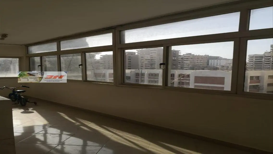 دورين 4شقق للبيع داخل عمارة بمدينة نصر140م للشقة